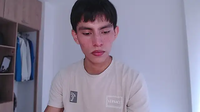 andrew courtzz online show from February 2026 07:29:02 PM