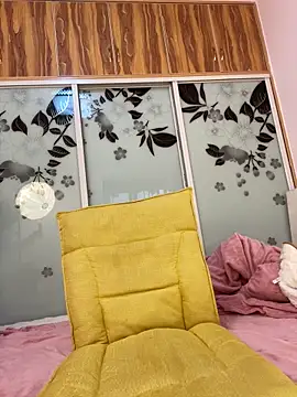 Snapshot of bibi347127 chatting on April 2026 01:21:01 AM bibi347127 online show from April 2026 01:21:01 AM