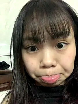 Mon babyy online show from January 2026 02:10:02 PM