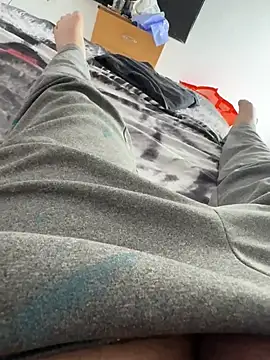 Snapshot of picachux chatting on April 2026 04:31:02 PM picachux online show from April 2026 04:31:02 PM