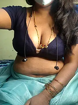 Preeti345 online show from February 2026 03:18:02 PM