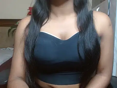 Lola Bebe online show from March 2026 05:48:02 AM