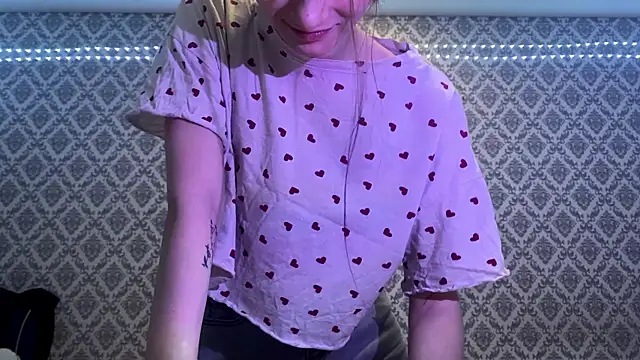 Cleonoth2o online show from December 2025 06:49:02 PM