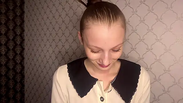 Snapshot of Cleonoth2o chatting on March 2026 06:02:01 PM Cleonoth2o online show from March 2026 06:02:01 PM