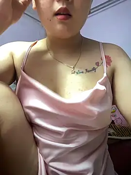 Snapshot of Samsam-006 chatting on April 2026 09:42:02 AM Samsam-006 online show from April 2026 09:42:02 AM