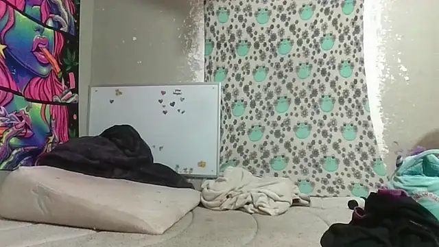 Rentastnrgurl online show from February 2026 07:21:01 PM