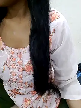 Snapshot of Riya_rani8 chatting on March 2026 02:43:01 PM Riya rani8 online show from March 2026 02:43:01 PM