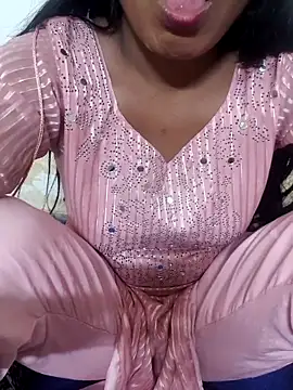 Snapshot of Riya_rani8 chatting on April 2026 01:05:02 AM Riya rani8 online show from April 2026 01:05:02 AM