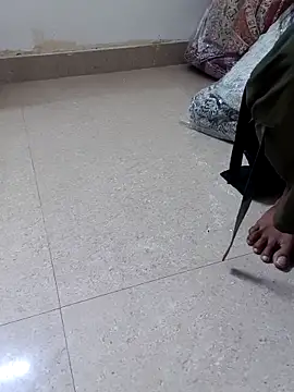 Snapshot of Riya_rani8 chatting on April 2026 04:56:02 PM Riya rani8 online show from April 2026 04:56:02 PM