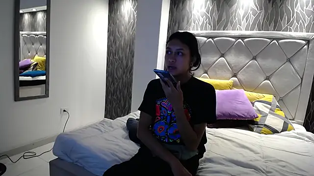 Snapshot of Kat_Cute chatting on March 2026 10:54:01 PM Kat Cute online show from March 2026 10:54:01 PM