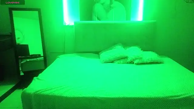 Snapshot of Sara_valderrama_ chatting on March 2026 01:34:02 AM Sara valderrama online show from March 2026 01:34:02 AM