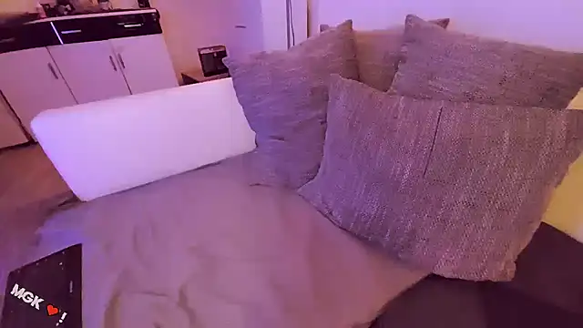 mindfvkc online show from March 2026 03:50:01 AM