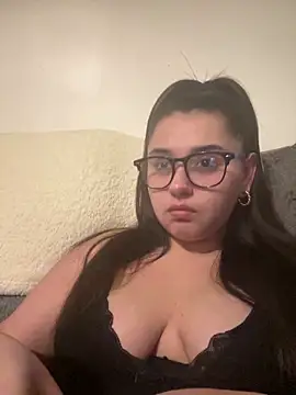 Wild Busty Niyah XX online show from December 2025 09:55:01 PM