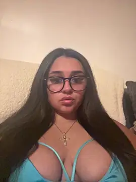 Snapshot of Wild_Busty_Niyah_XX chatting on April 2026 07:58:02 PM Wild Busty Niyah XX online show from April 2026 07:58:02 PM