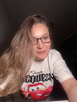 Snapshot of Lina_Sinerz chatting on March 2026 09:51:01 PM Lina Sinerz online show from March 2026 09:51:01 PM
