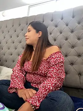 Alana-fox online show from December 2025 04:11:01 PM