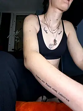 Er yes ass online show from January 2026 09:20:01 PM