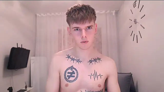 Fredd Xanders online show from May 2026 04:51:01 AM