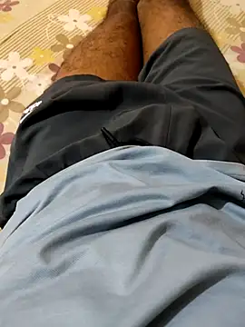 fill my whole online show from December 2025 04:43:02 AM