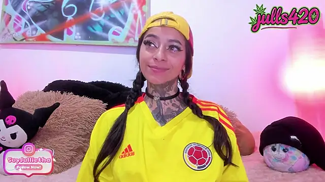 Julls420  online show from July 2026 02:40:02 AM