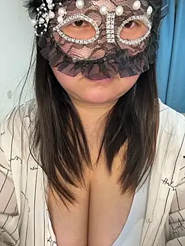 Snapshot of danai398F chatting on January 2026 03:17:02 PM danai398F online show from January 2026 03:17:02 PM