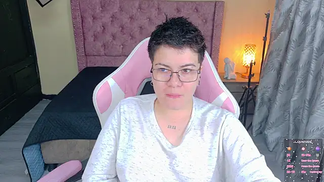 Snapshot of geminis_xxx chatting on April 2026 04:50:01 AM geminis xxx online show from April 2026 04:50:01 AM