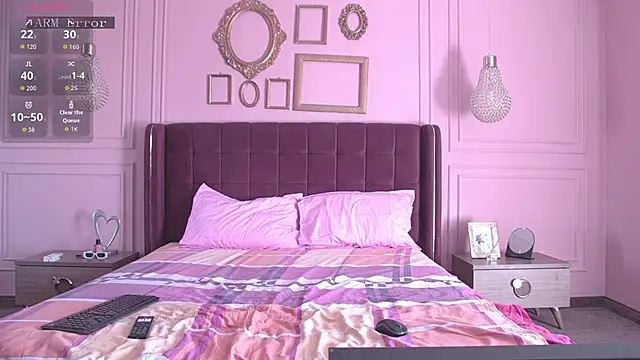 Snapshot of KendallVelvet chatting on March 2026 12:23:02 PM KendallVelvet online show from March 2026 12:23:02 PM