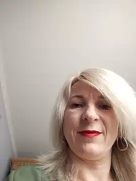AhlyssaLove1155 online show from July 2026 02:55:01 PM