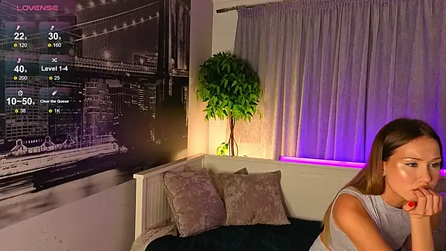 Angelic kiss online show from December 2025 06:36:01 PM