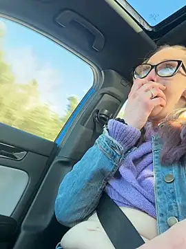 blondebombshell4343 online show from December 2025 05:53:02 PM