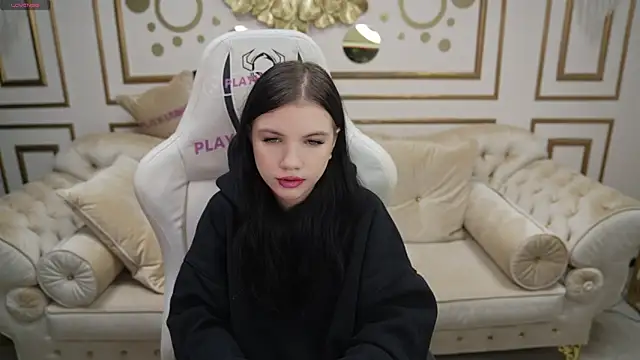 Hanna nana online show from December 2025 11:14:02 AM