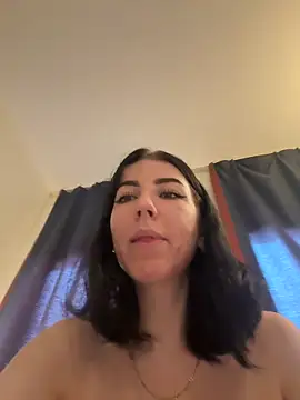 Snapshot of Nattasss chatting on May 2026 11:40:02 AM Nattasss online show from May 2026 11:40:02 AM