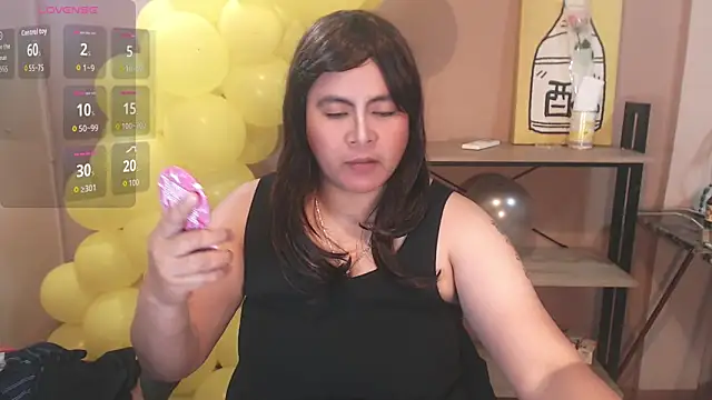 Snapshot of Pussy_overload chatting on February 2026 04:25:01 PM Pussy overload online show from February 2026 04:25:01 PM