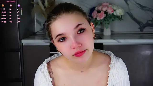 SolBurri online show from February 2026 04:12:02 AM