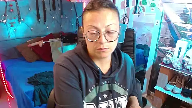 Snapshot of Susana_Rojas chatting on March 2026 11:55:01 PM Susana Rojas online show from March 2026 11:55:01 PM