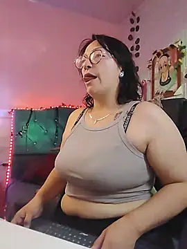 Snapshot of Susana_Rojas chatting on March 2026 11:22:02 PM Susana Rojas online show from March 2026 11:22:02 PM