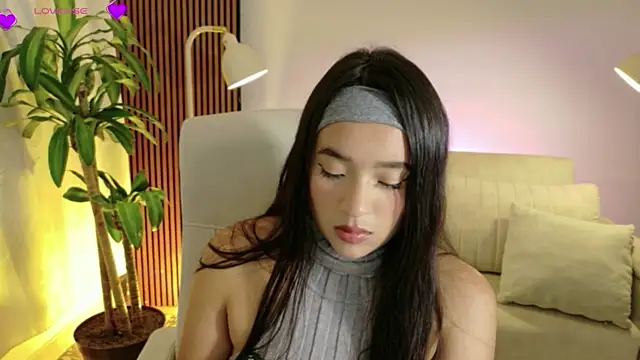 Snapshot of IAM__ZARA chatting on April 2026 08:43:02 PM IAM ZARA online show from April 2026 08:43:02 PM