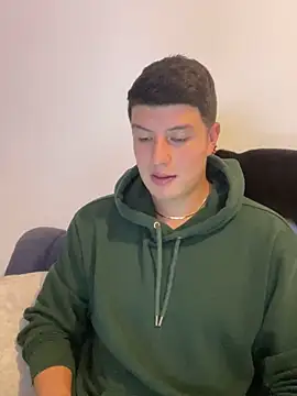 Snapshot of Goldenknight33 chatting on March 2026 09:47:02 PM Goldenknight33 online show from March 2026 09:47:02 PM