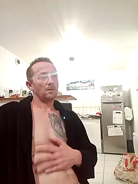 Backup-6 online show from February 2026 09:10:01 PM