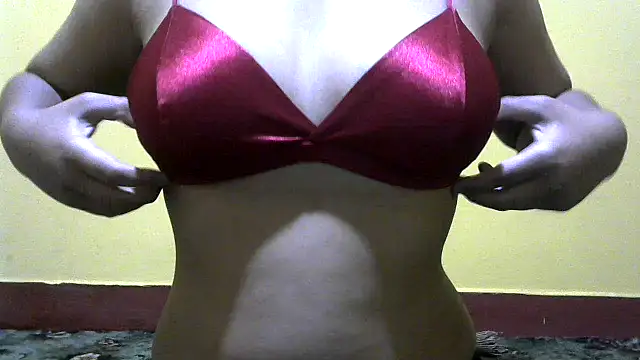 Snapshot of begum_nepal chatting on April 2026 04:57:02 PM begum nepal online show from April 2026 04:57:02 PM