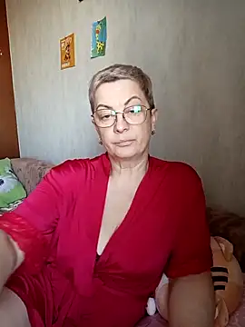 Snapshot of Bastet422111 chatting on April 2026 02:25:02 PM Bastet422111 online show from April 2026 02:25:02 PM