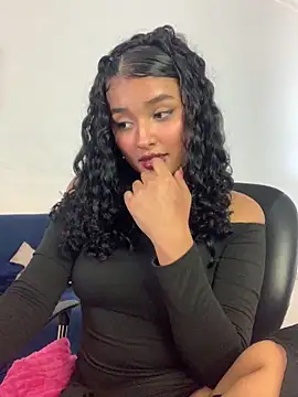 ladulcemary  online show from February 2026 06:55:02 PM