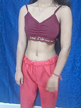 Snapshot of Tanu68 chatting on December 2025 06:01:02 PM Tanu68 online show from December 2025 06:01:02 PM