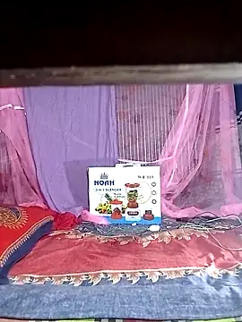 Snapshot of porimoi_505 chatting on April 2026 05:35:01 PM porimoi 505 online show from April 2026 05:35:01 PM