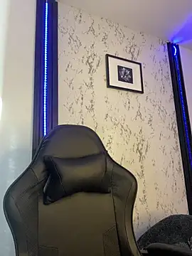 Snapshot of Agatta-X chatting on February 2026 01:58:02 PM Agatta-X online show from February 2026 01:58:02 PM