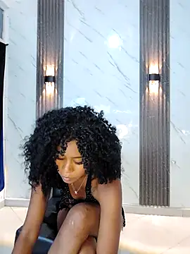 CaramelDesire online show from April 2026 12:45:01 AM