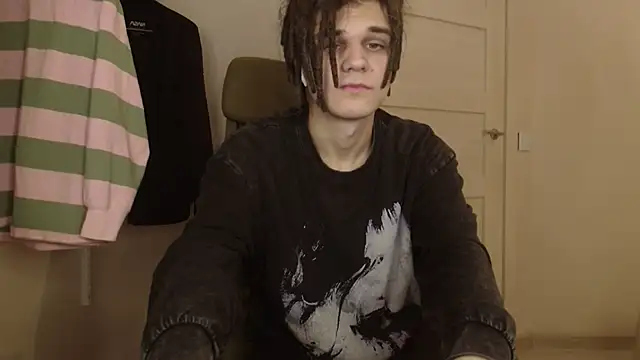 Snapshot of PeachTree chatting on March 2026 10:47:02 PM PeachTree online show from March 2026 10:47:02 PM