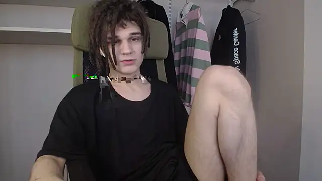 Snapshot of PeachTree chatting on April 2026 08:18:02 AM PeachTree online show from April 2026 08:18:02 AM