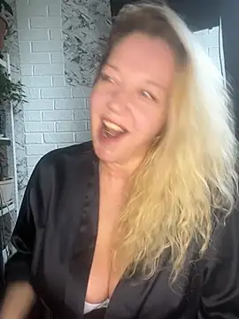 JenniferCarmen online show from May 2026 06:54:02 AM