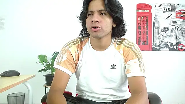 Snapshot of Jackcumm18 chatting on December 2025 08:47:02 PM Jackcumm18 online show from December 2025 08:47:02 PM